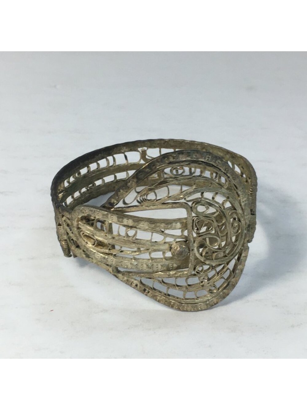 Vintage Filigree Brass Cuff Bracelet Hinged Snap Closure 6.5" Diameter